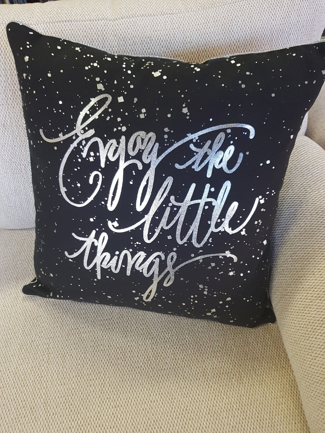 Enjoy Cushion